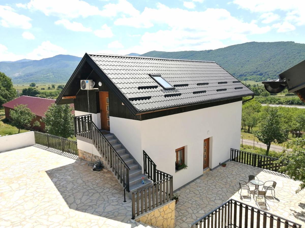 Farma & Apartmani II Opg Sasa Delic Grabusic Bagian luar foto