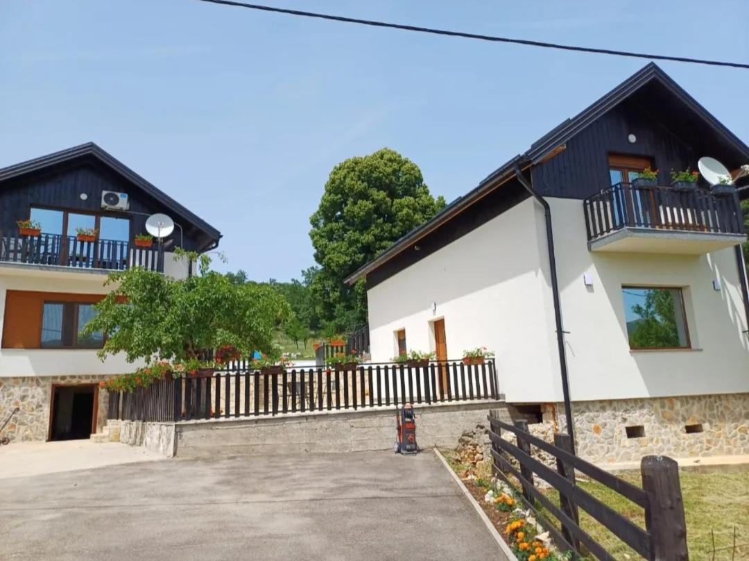 Farma & Apartmani II Opg Sasa Delic Grabusic Bagian luar foto